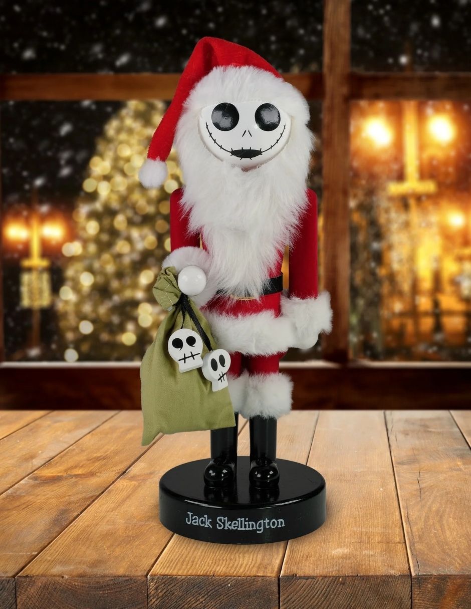 Cascanueces Navideño de Madera Disney Jack Skellington 29cm
