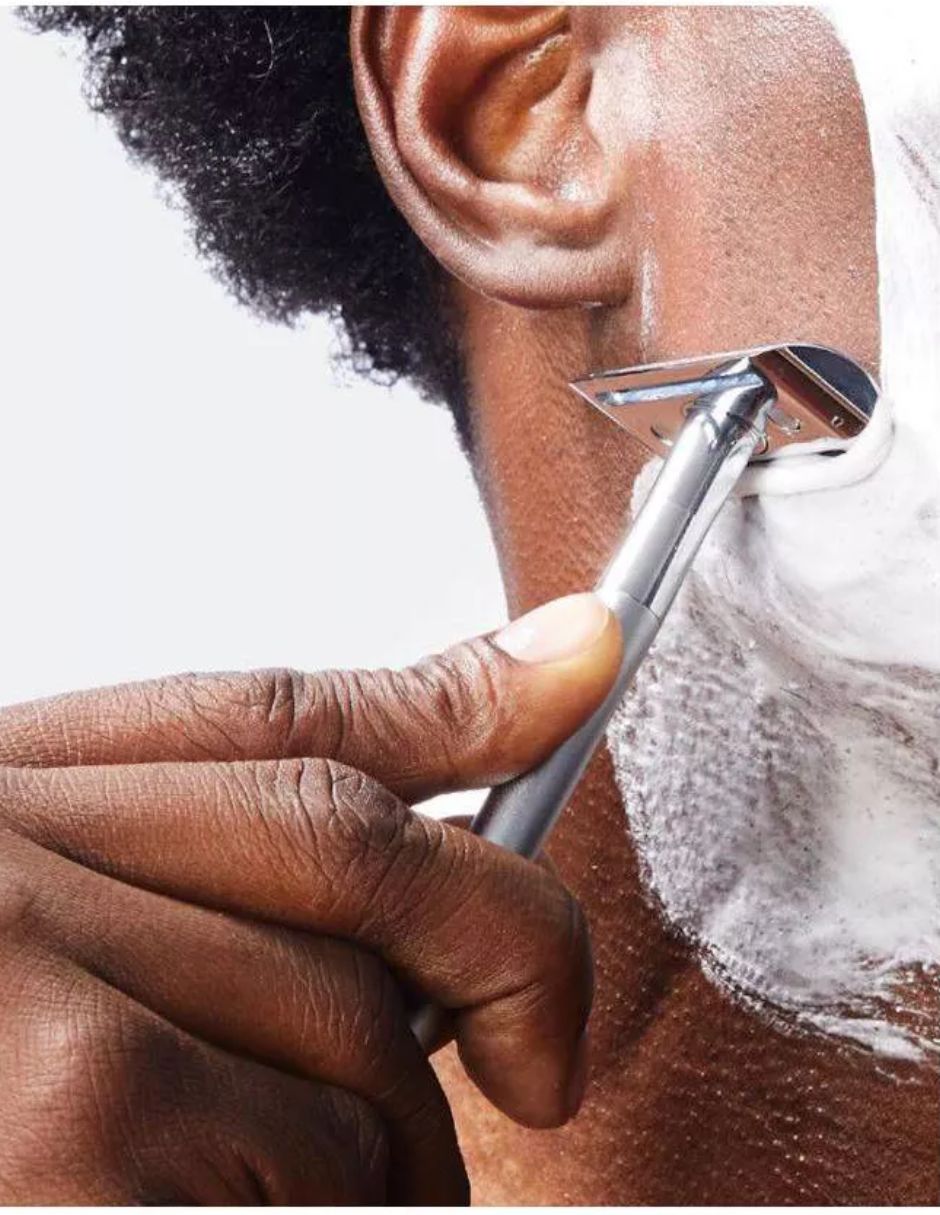 BEVEL Crema de afeitar hidratante para hombres - Vitamina E y aloe vera 120ml