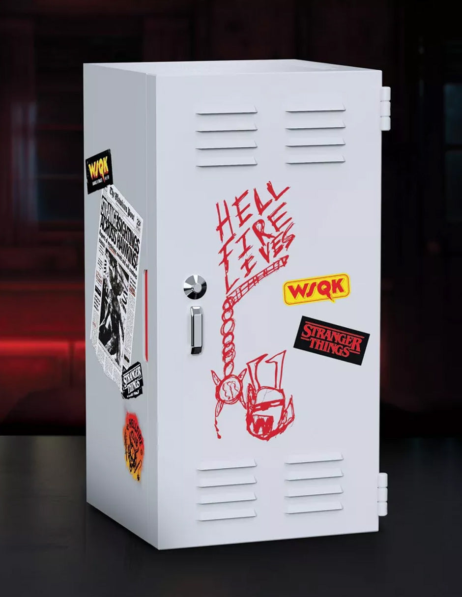 Mini refrigerador Stranger Things Hellfire Club 4.5 L