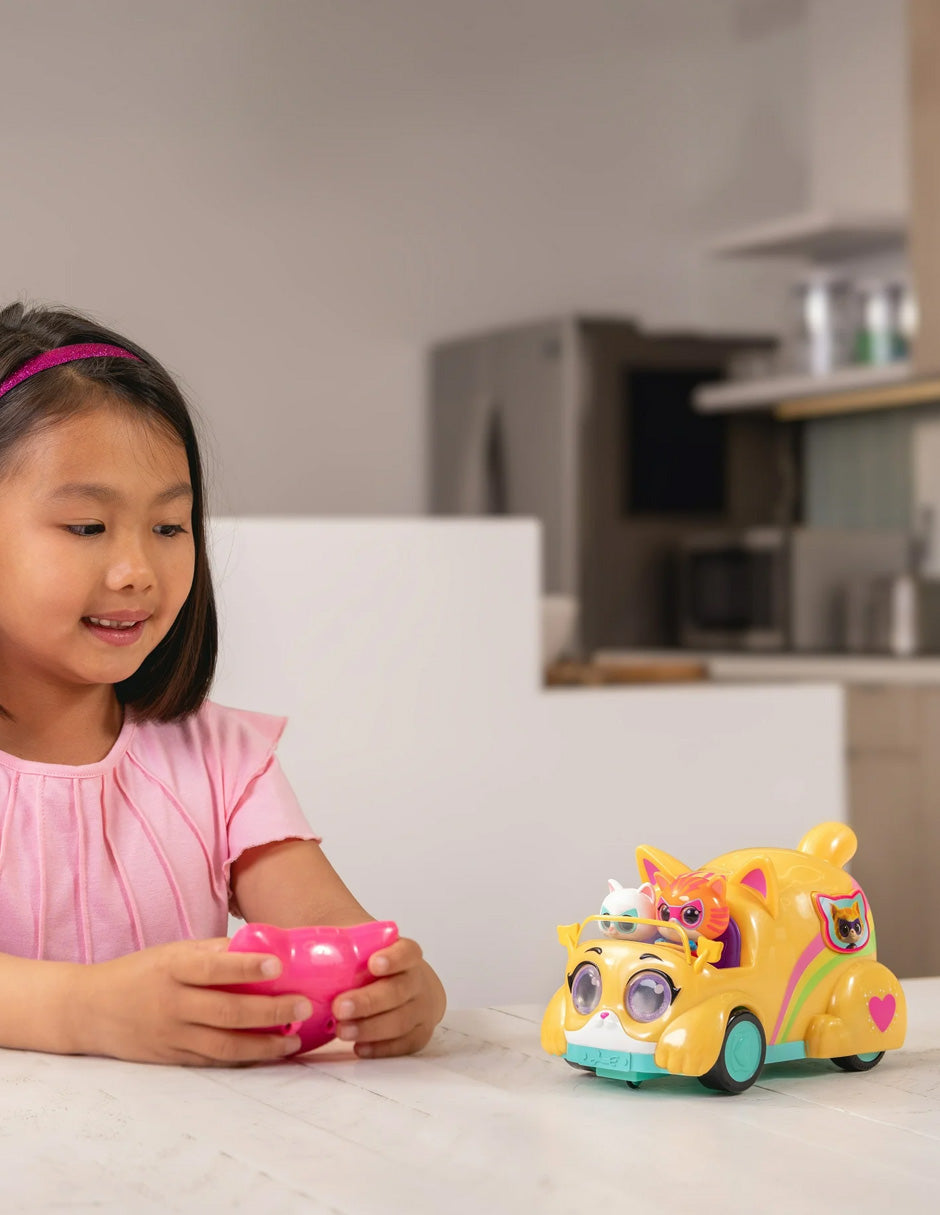 Auto RC Super Kitties Disney Jr con luces y sonido