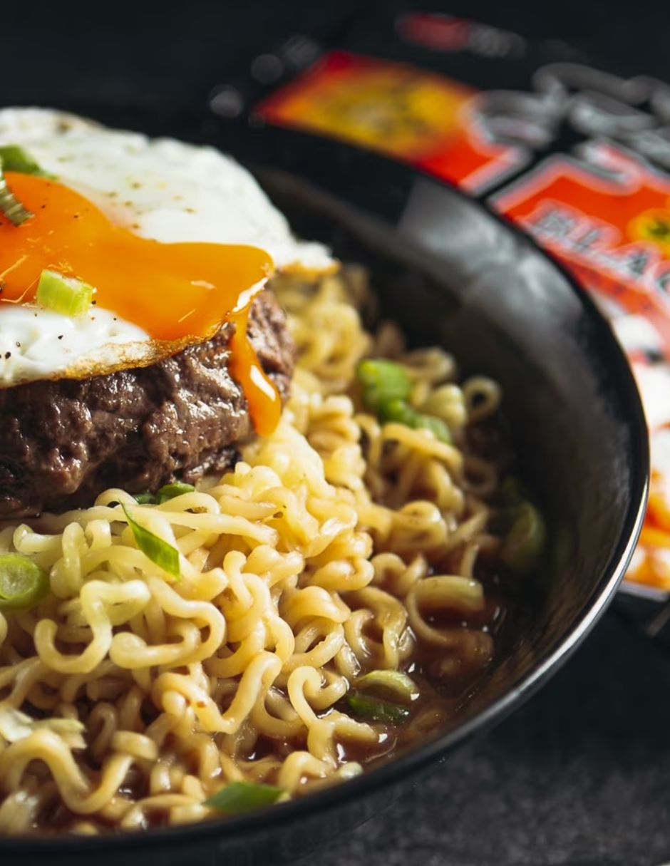 Sopa Shin Black Nongshim Picante 4 pack