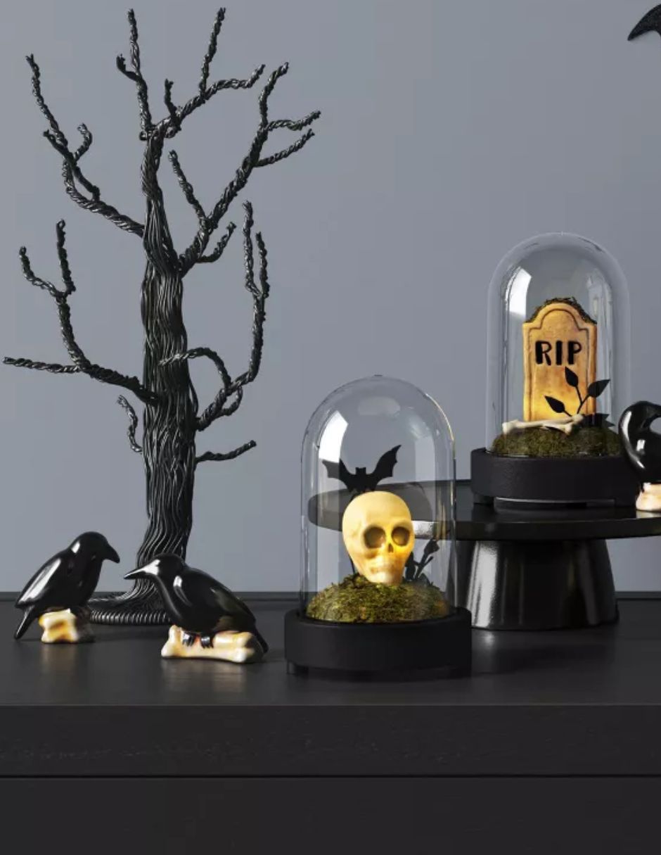 Decoración Halloween Hyde and EEK Calavera Iluminada 13 cm