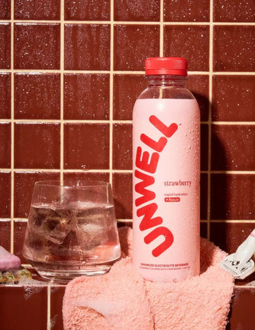 Bebida Electrolítica Unwell Hydrate+Focus Fresa 8 x 500ml