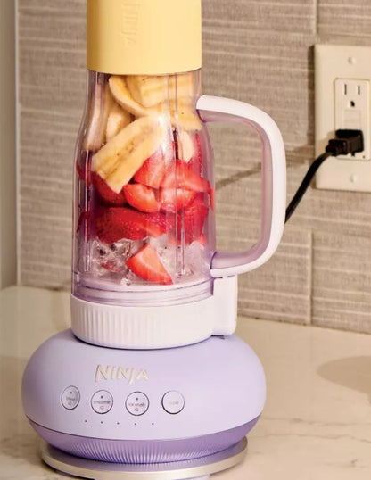 Licuadora Ninja BlendBoss con Vaso de Viaje color lavanda 780 ml
