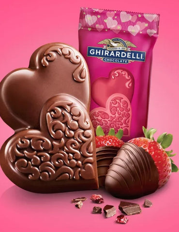 Chocolate con Leche y Fresa Cubiertos de Chocolate para San Valentín 117gr – Ghirardelli