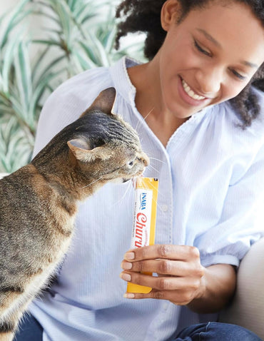 Golosinas para Gato Inaba Churu Puré Cremoso Atún y Pollo 50 Tubos