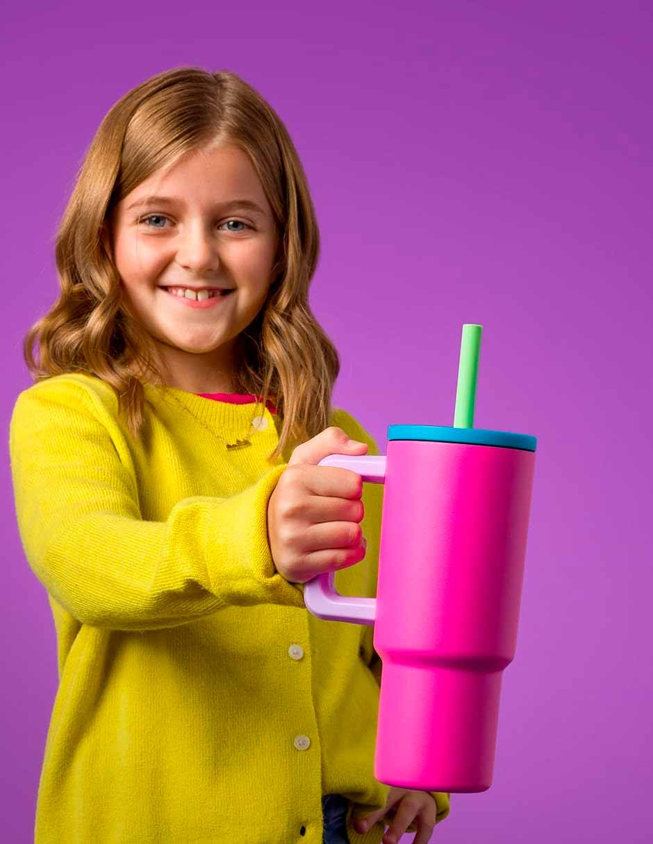 Simple Modern Vaso para niños de 24 onzas con asa y tapa de popote de silicona (variedad)