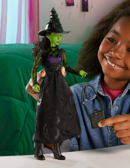 Wicked Elphaba Muñeca con atuendos y accesorios extraíbles