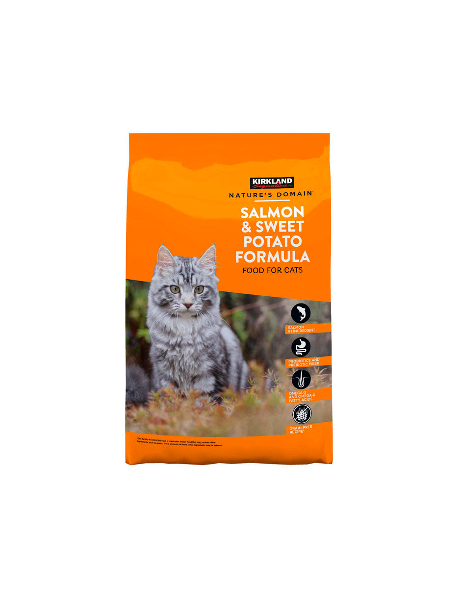 Kirkland Alimento para gatos Nature's Domain sabor salmón & camote 8kg